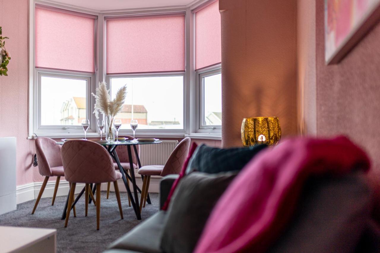 Charles Alexander Short Stay - Botanical House Cleveleys Luaran gambar